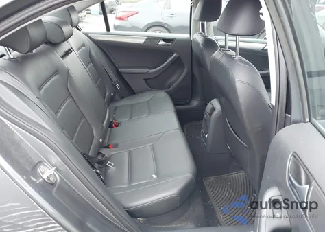 2017 Volkswagen Jetta 1.4T Se из США, поврежденный, VIN 3VWDB7AJ2HM201514